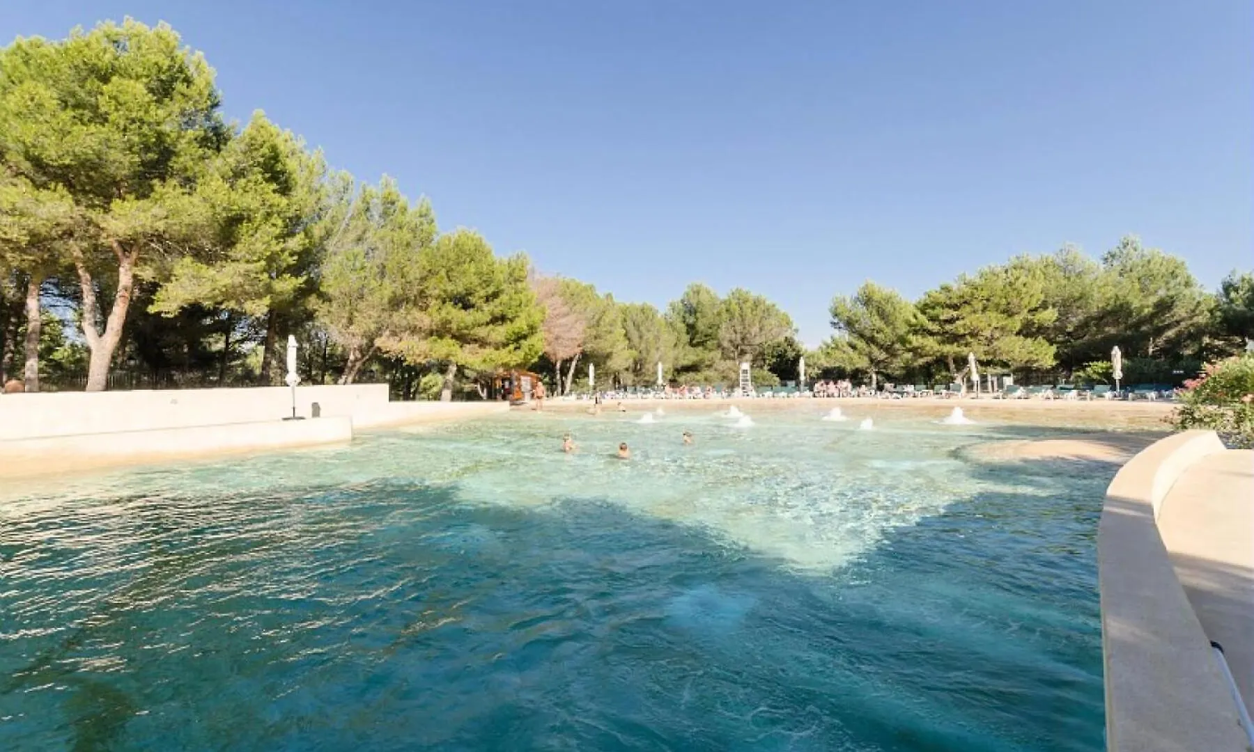 Village Pont Royal En Provence - Maeva Home - Appartement Cosy Et Climatise 3 Pieces 6 Personnes - Prestige - Super Home Mae-3914 Mallemort 0*,